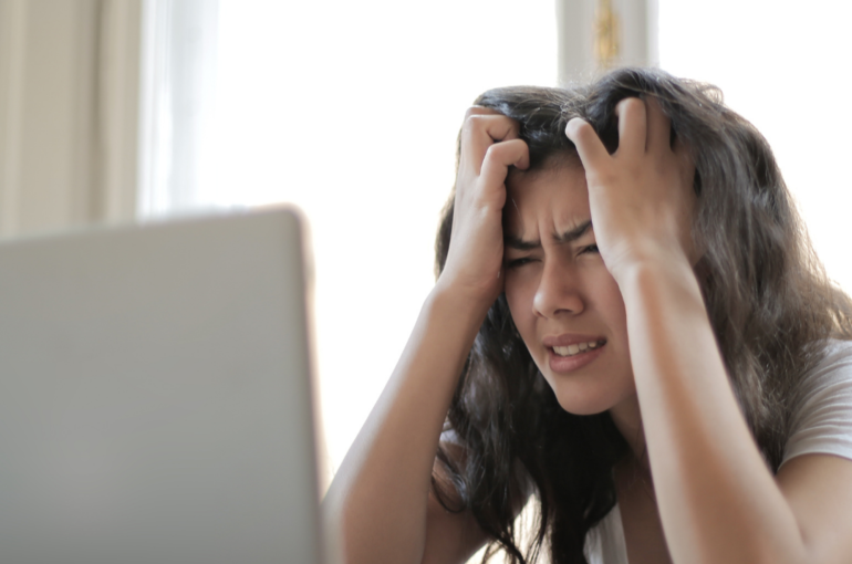 台風による不調の原因とは？