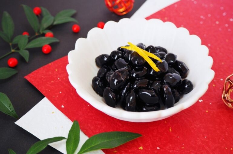 浦和40代女性を癒す経絡整体サロン｜年末年始の食事でセルフケア～若さキープに◎な黒豆編～